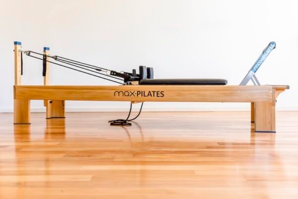 Cama Reformer Profesional - Max Pilates - Image 3