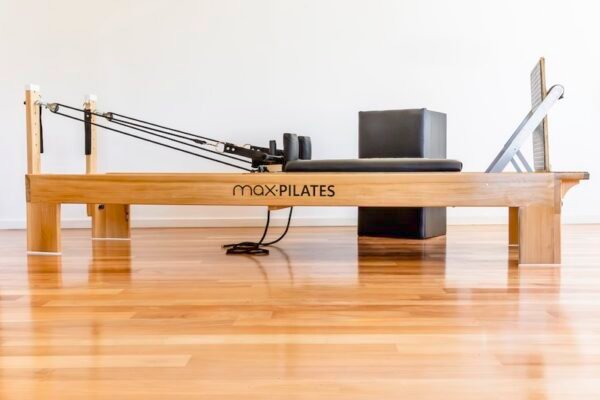 Cama Reformer Profesional - Max Pilates - Image 6